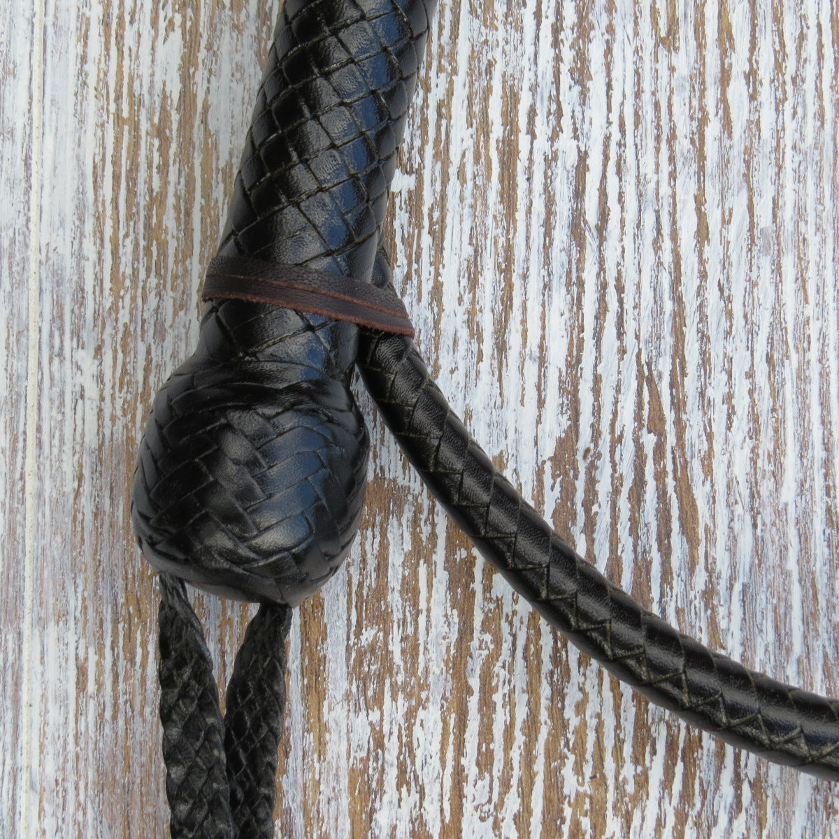 4ft Black 16 plait Signal Whip