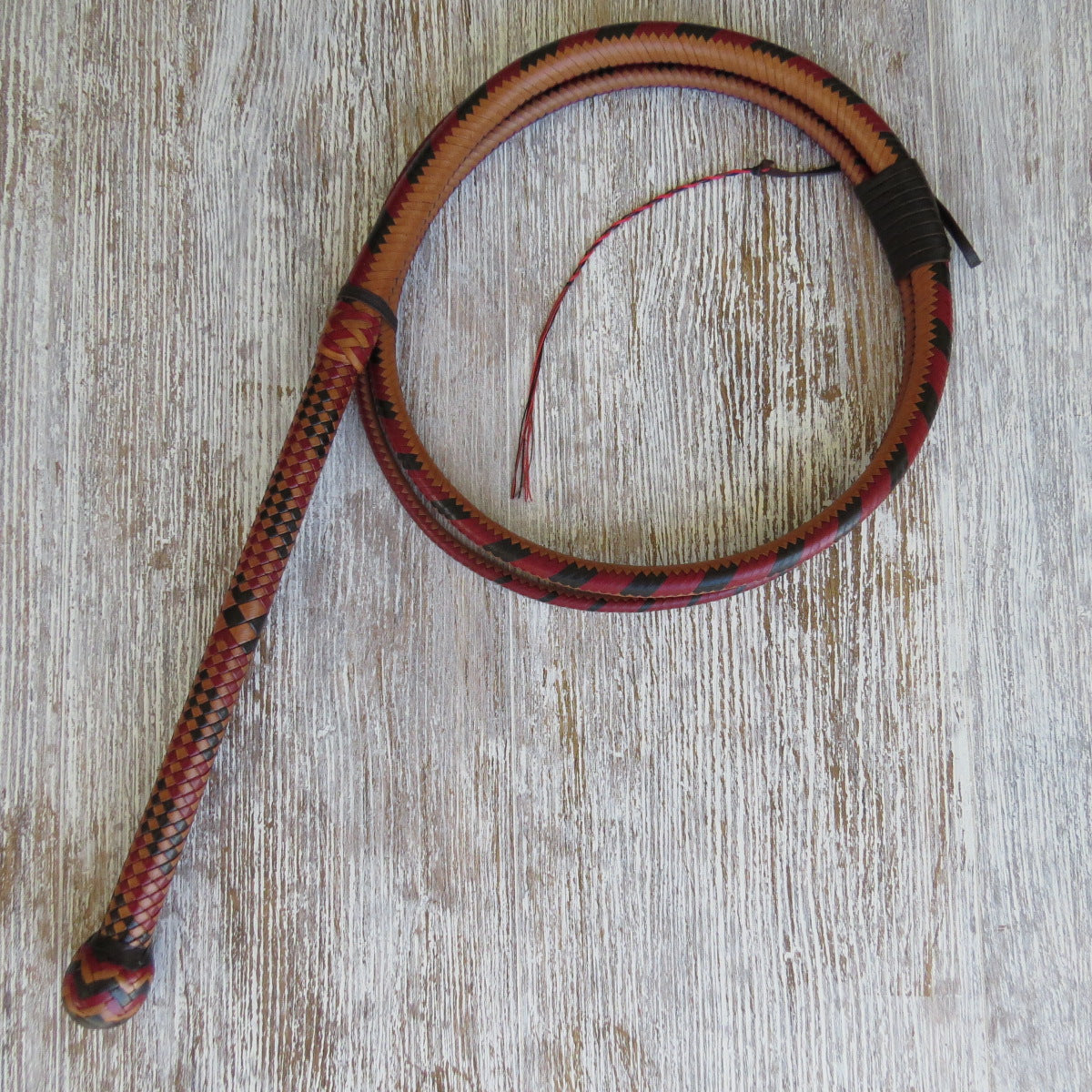 7ft Australian Pattern 3-tone Natural, Red and Brandy Tan 16plait Bullwhip