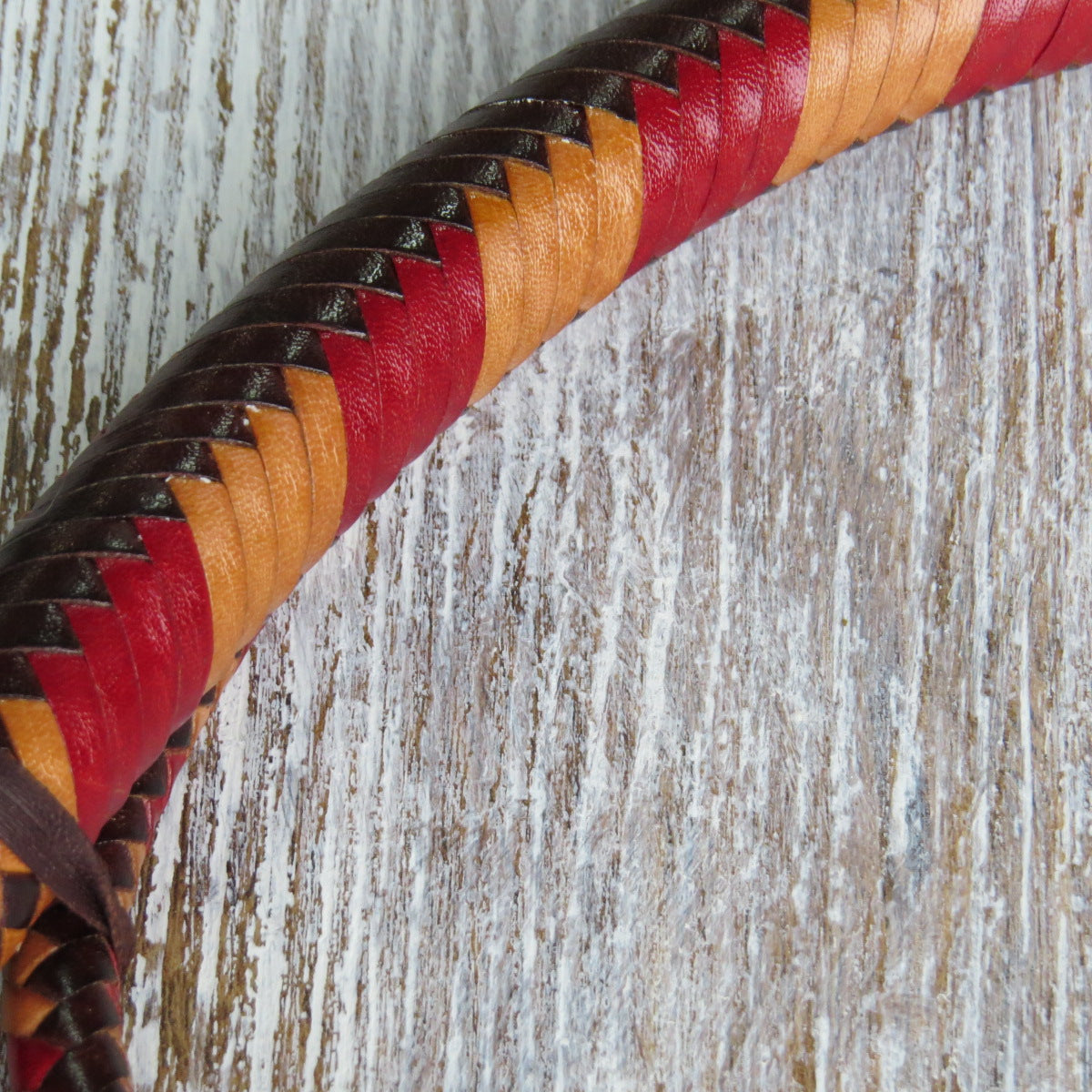 4ft 3-tone Red, Natural and Whisky Tan 16plait Signal Whip