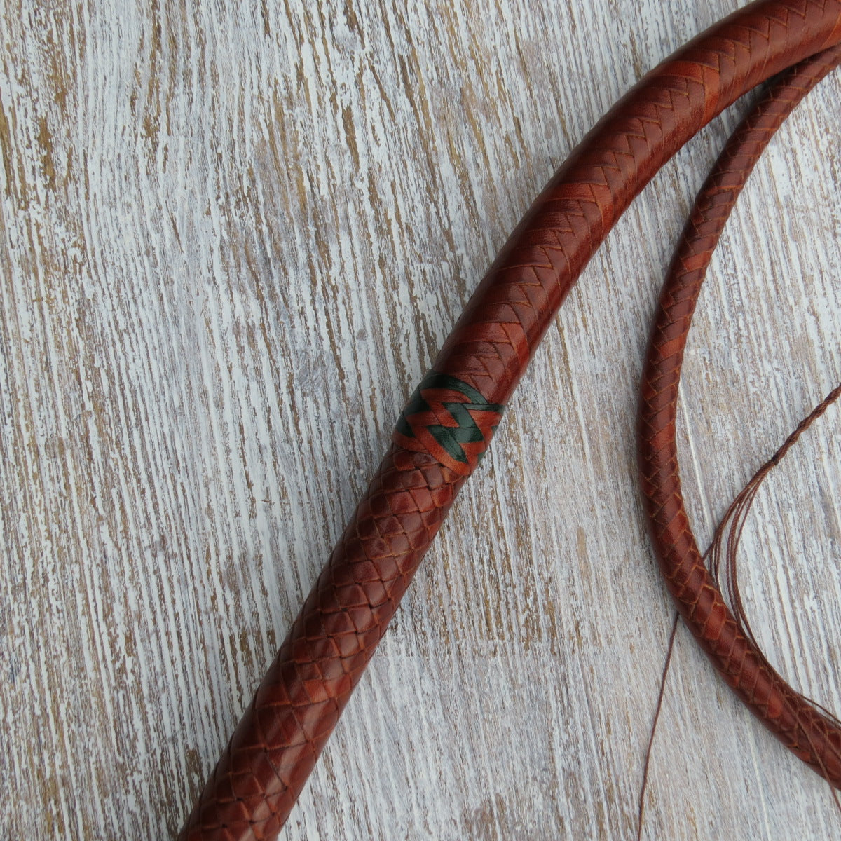 その他 Australian Bullwhip 8feet, Whisky 4ft Australian Pattern Saddle Tan 16plait Bullwhip – Murphy Whips